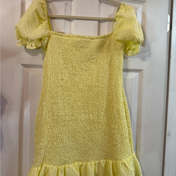 Zara Light Yellow Smocked Dress - Picture 6 of 6